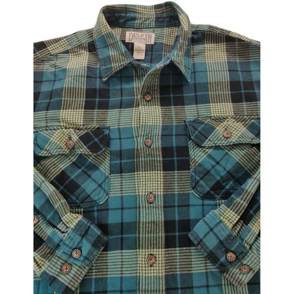 Duluth Trading Company Men's Size XL Heavy Long Sleeve Green Flannel Button